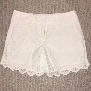 Vineyard Vines shorts